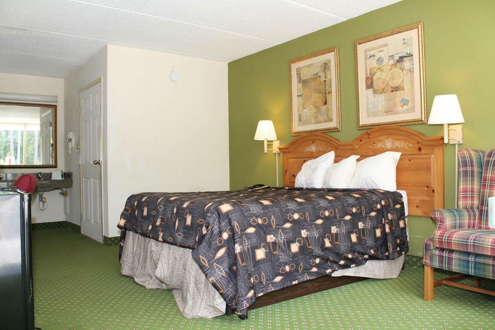 Travelers Inn Kingsland Exteriér fotografie